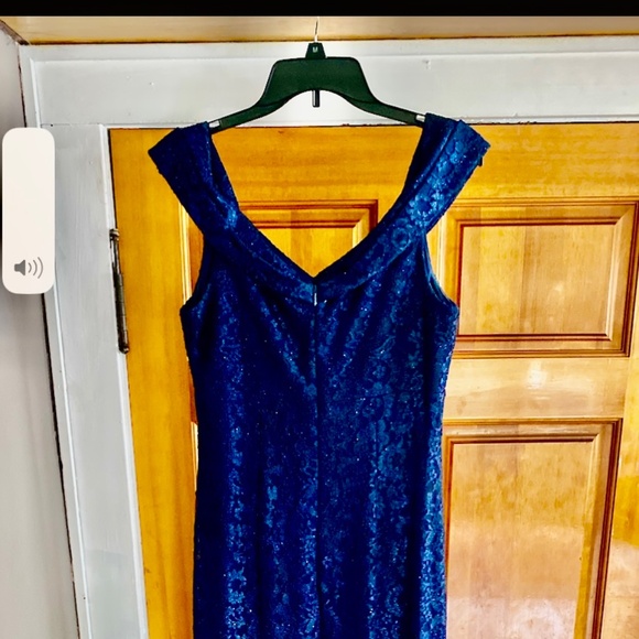 Evening Gown - Picture 9 of 9